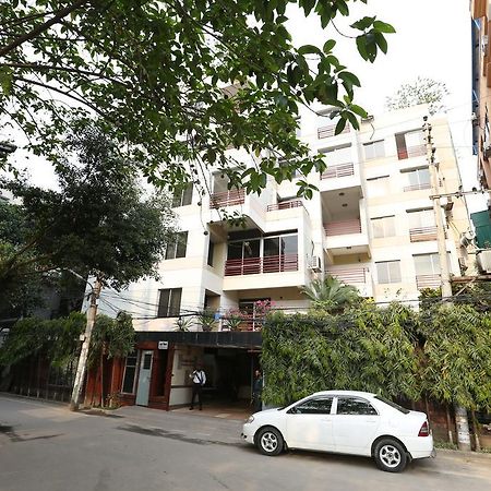 Hotel Golden Deer Dhaka Extérieur photo