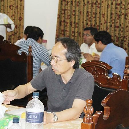 Hotel Golden Deer Dhaka Extérieur photo
