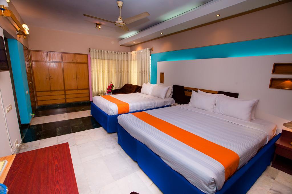 Hotel Golden Deer Dhaka Extérieur photo