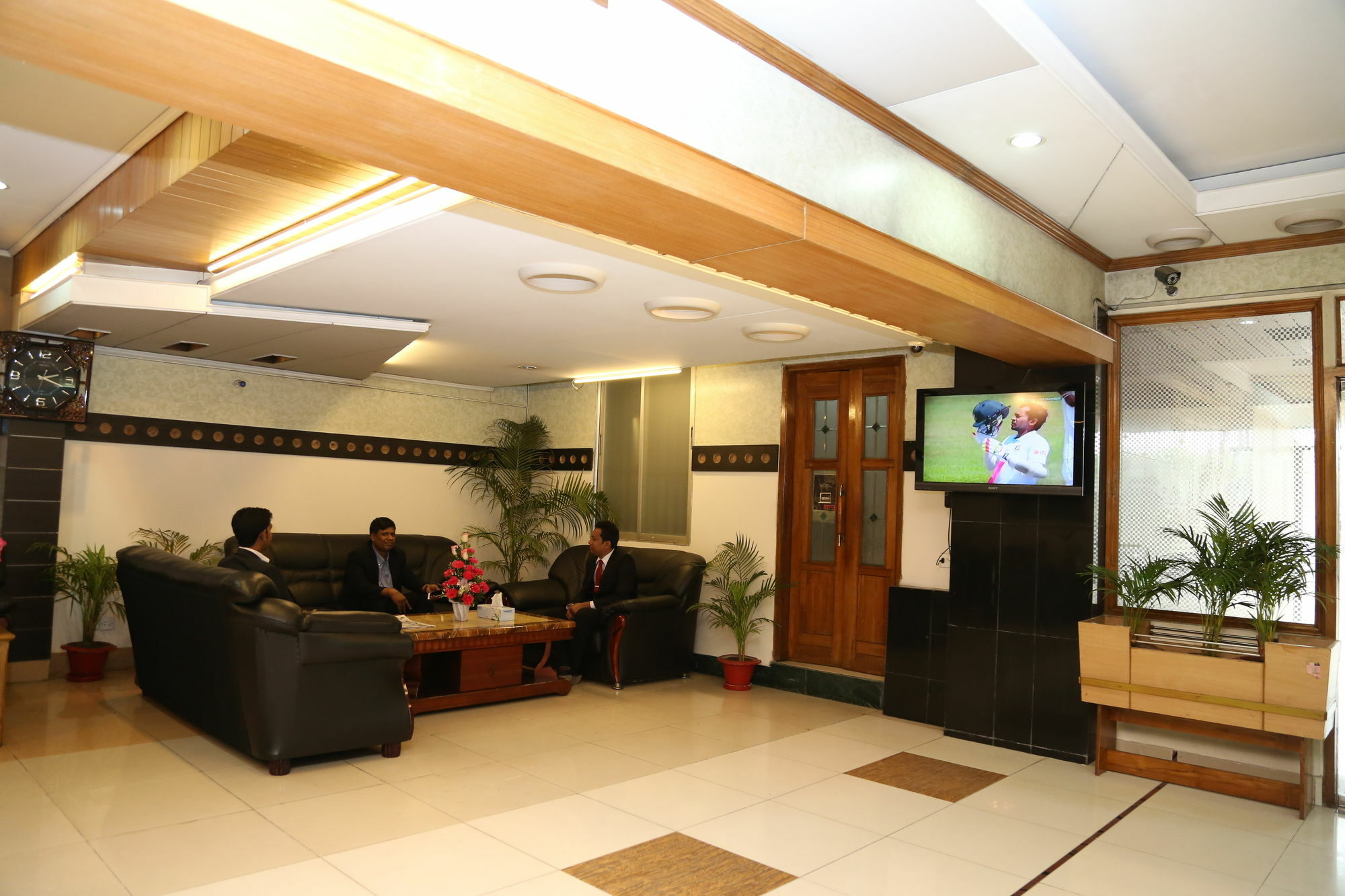 Hotel Golden Deer Dhaka Extérieur photo