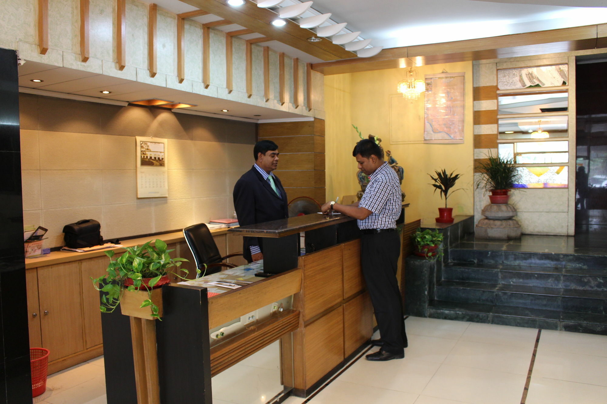 Hotel Golden Deer Dhaka Extérieur photo