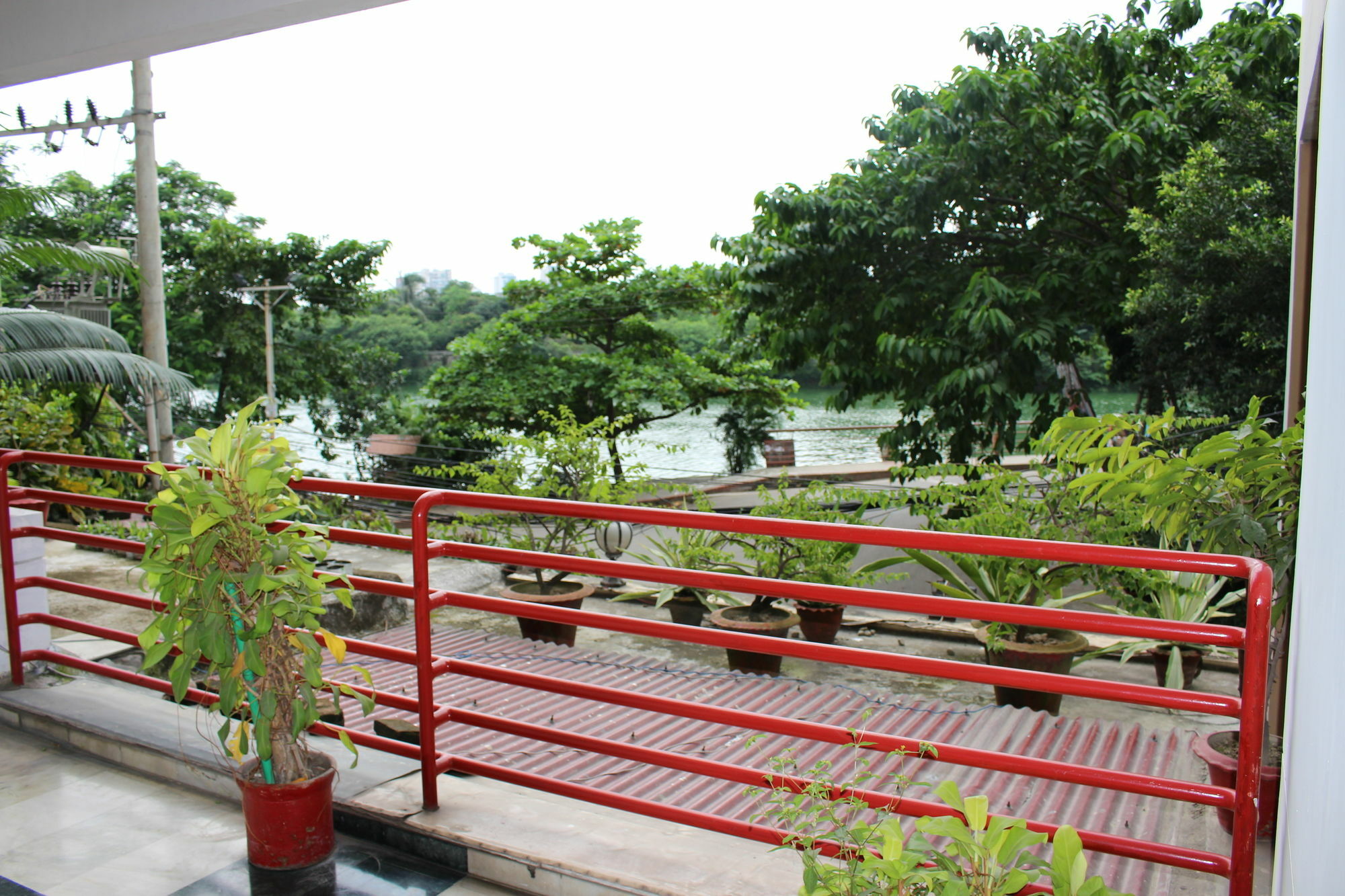 Hotel Golden Deer Dhaka Extérieur photo